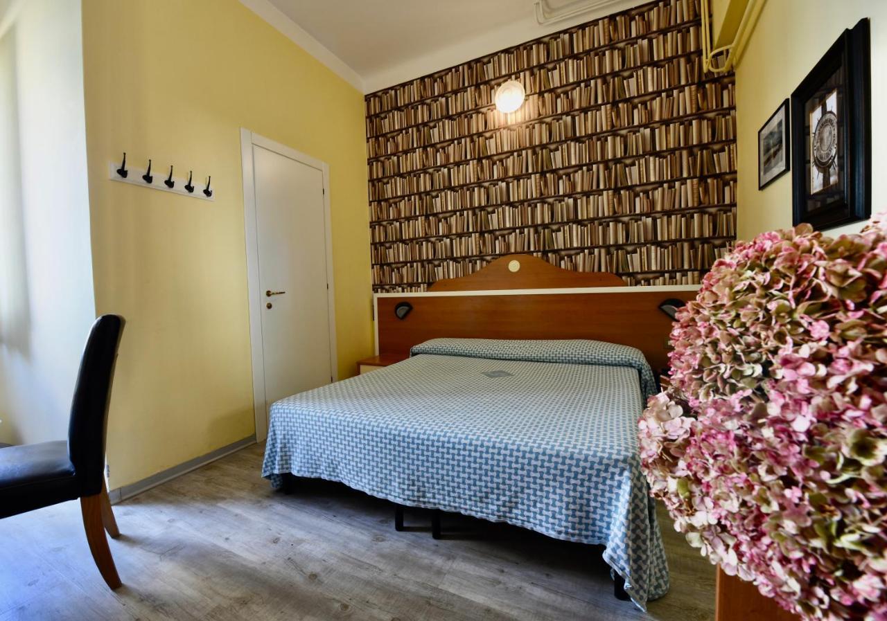 Hotel Villa Maria Varazze Esterno foto