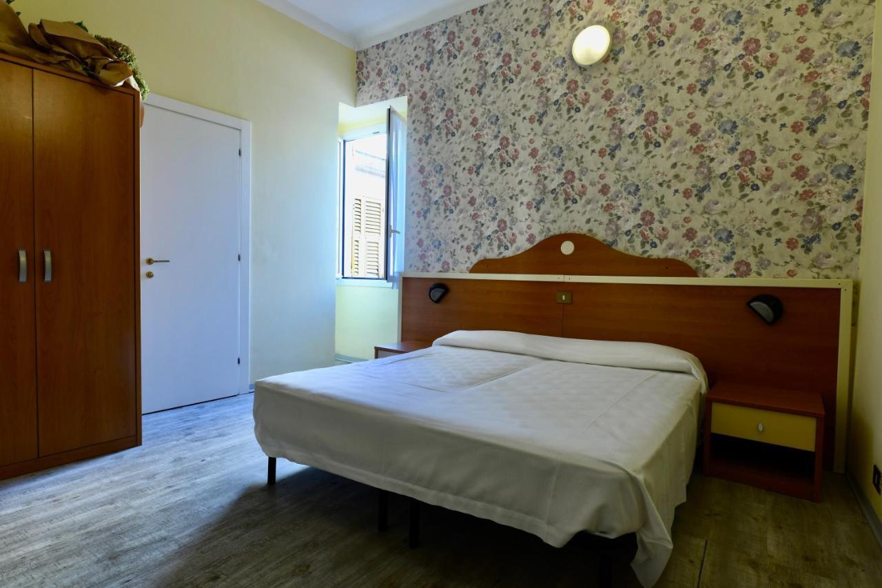 Hotel Villa Maria Varazze Esterno foto